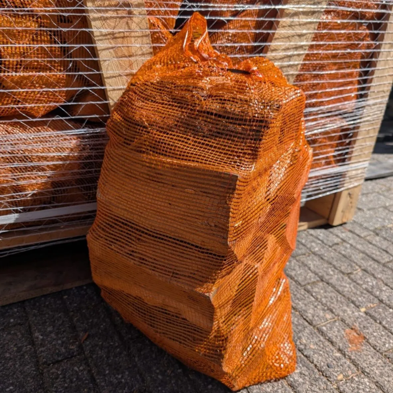 Eikenhout in netzak (40L) | Haardhout Heusden
